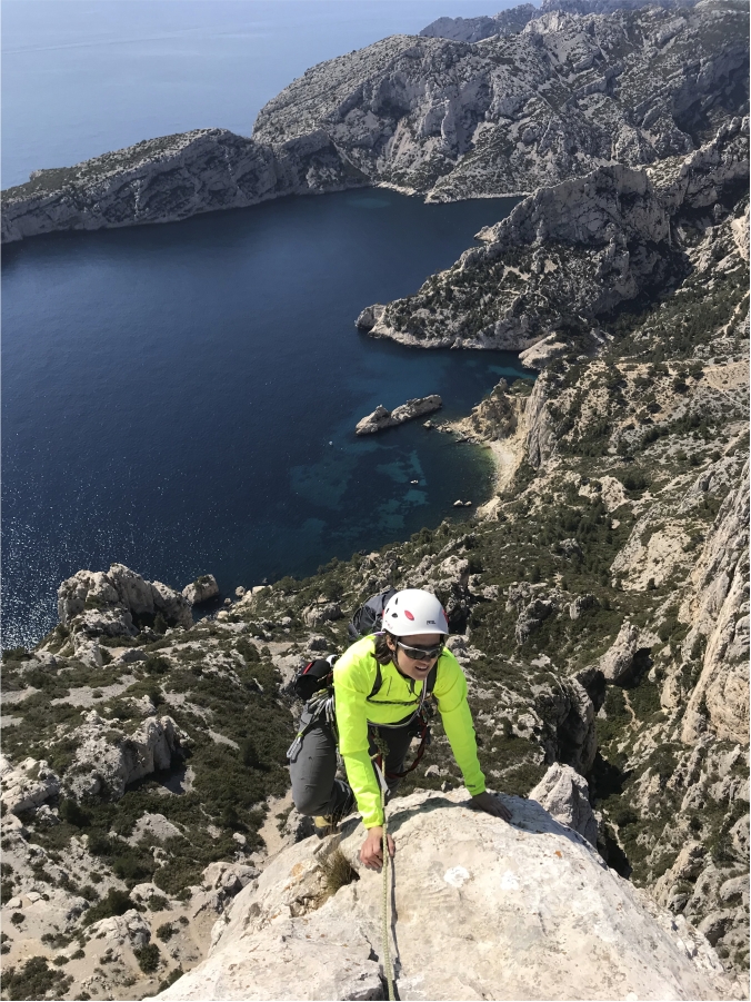 escalade calanques dans les grandes voies arête de Marseille